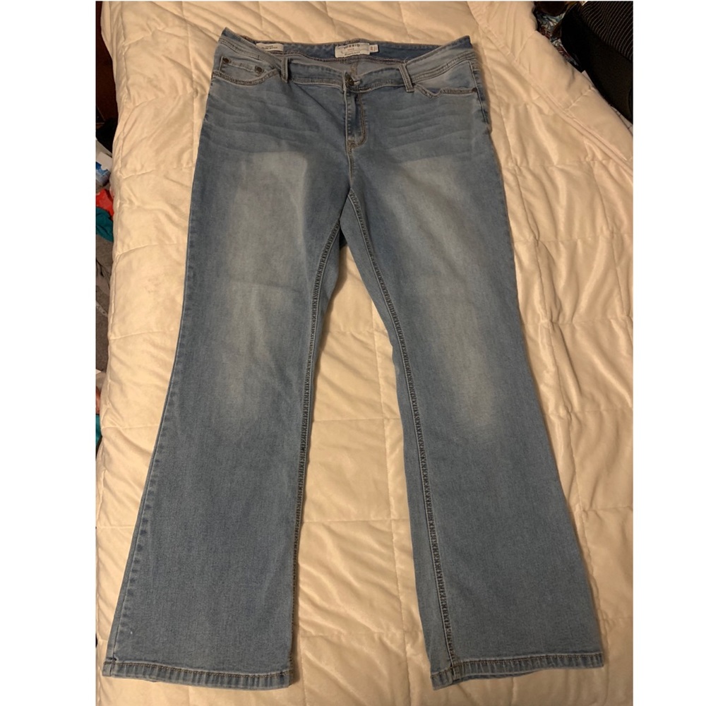 Torrid Luxe Slim Bootcut Light Wash Jeans